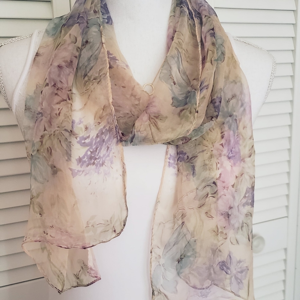 90s vintage lightweight floral scarf